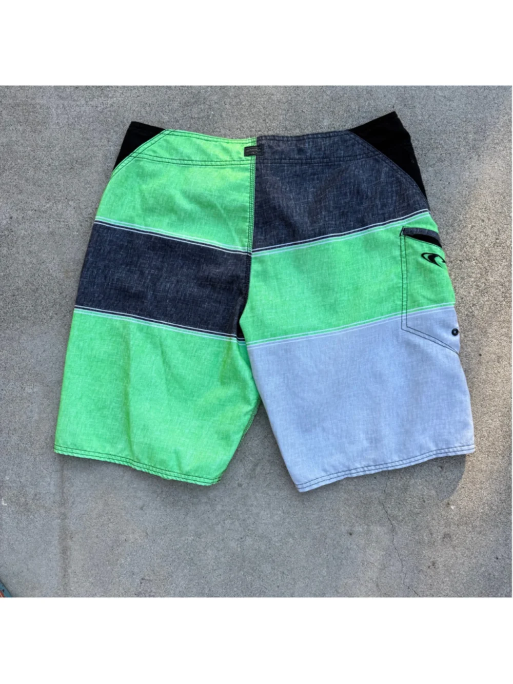 O'Neill Men's Colorblock Board Shorts W/ Zipper Pockets Size L